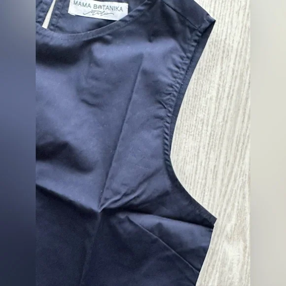 Navy Two-Piece Skirt and Crop Top Set - Picture 3 of 12